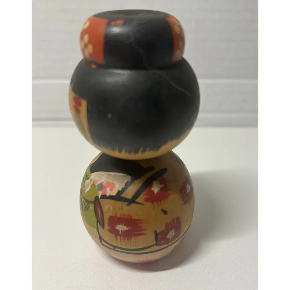 Vintage Kokeshi Girl Wood Doll Red & Black 3